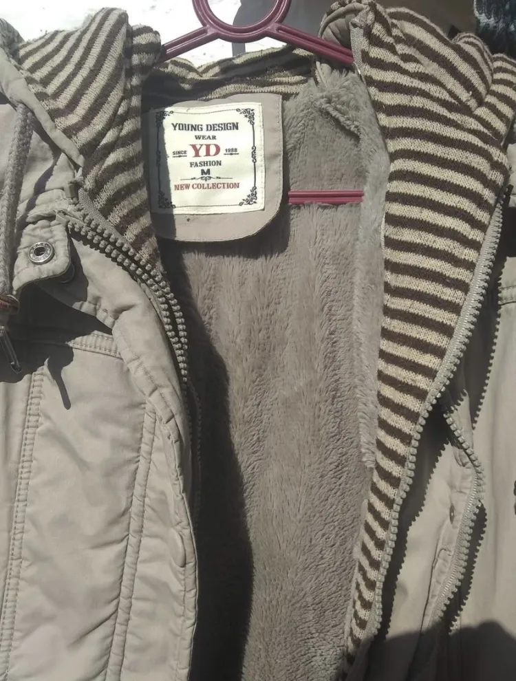 Campera Youngdesing - Vista 2