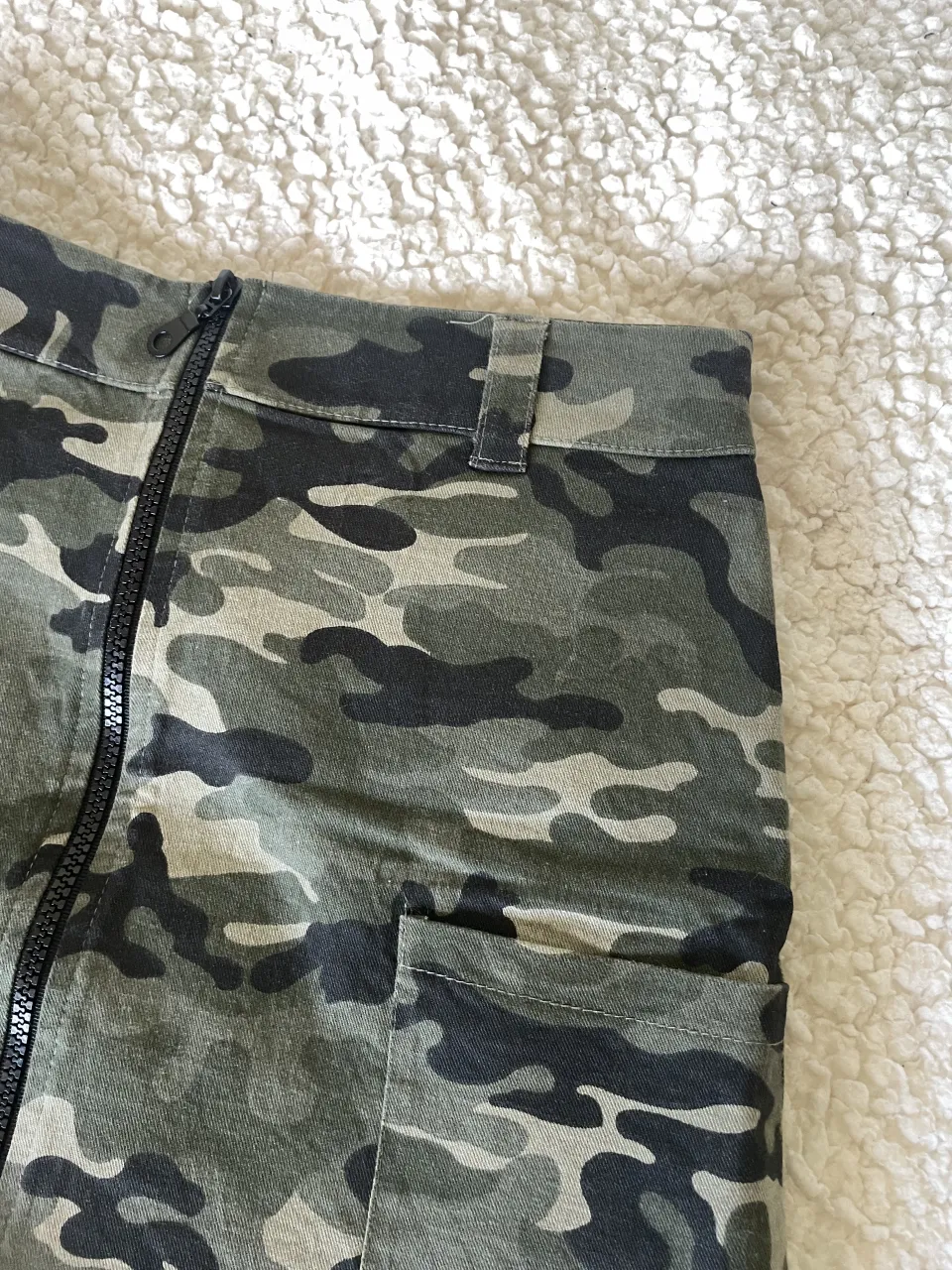 Minifalda Alambre de puas - Vista 2