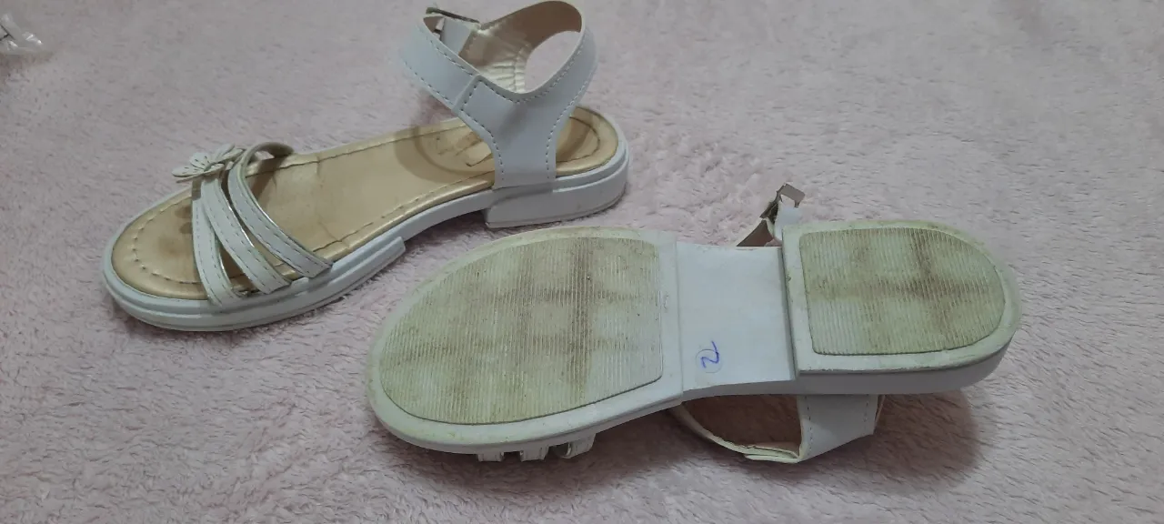 Sandalias Otra marca - Vista 2