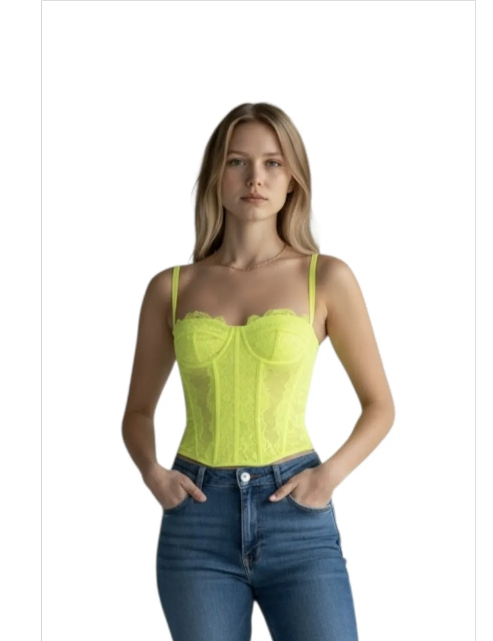 Top de encaje amarillo neón, con tiras regulables y ballenas para un ajuste perfecto. Espalda con 3 niveles de ganchos. Con el más ajustado queda una espalda de 36cm, medio de 37cm y último de 38cm. Largo de espalda 18cm, largo de frente 28cm.  Es amarillo, Pero según la luz, puede verse verde lima. Ideal para lucir un look audaz y a la moda.