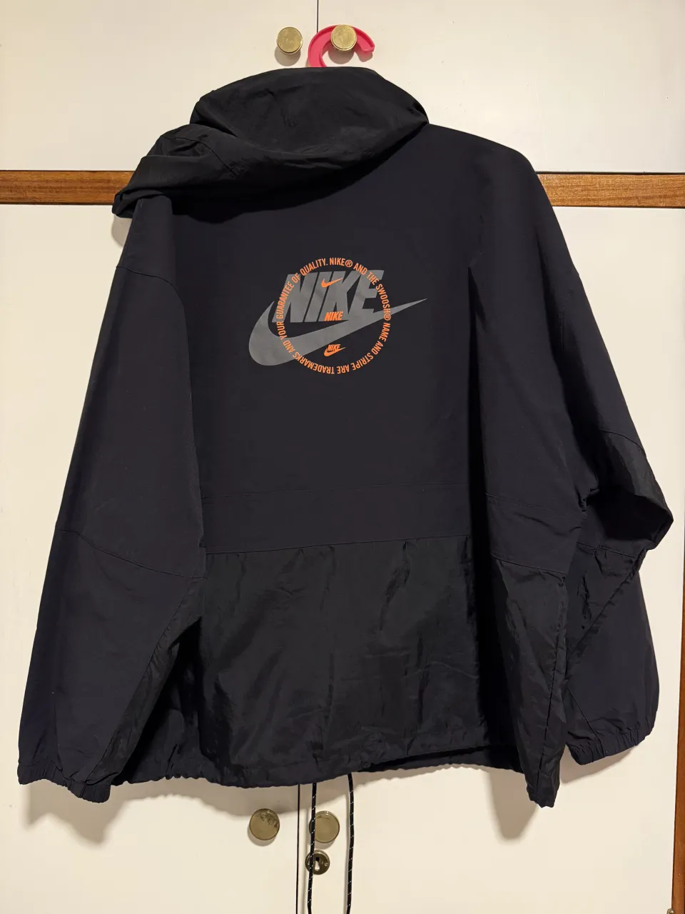 Campera Nike - Vista 3