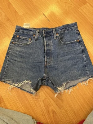 Levi's