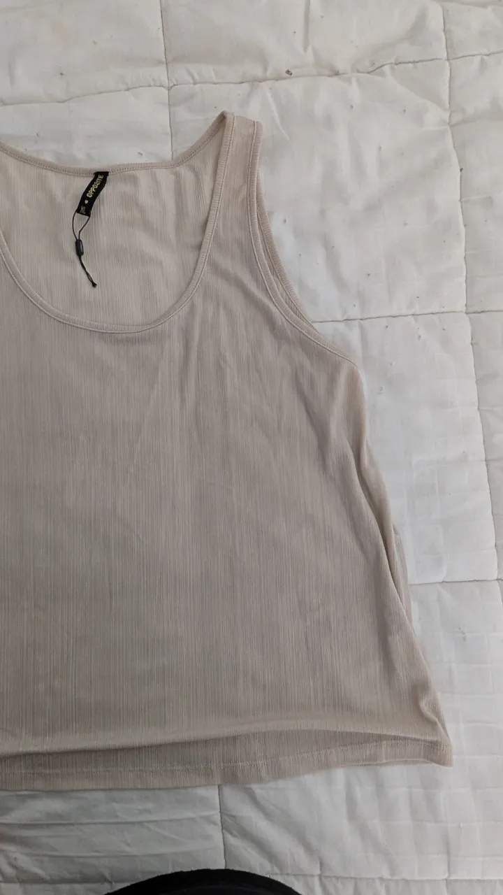 Musculosa Opposite - Vista 4