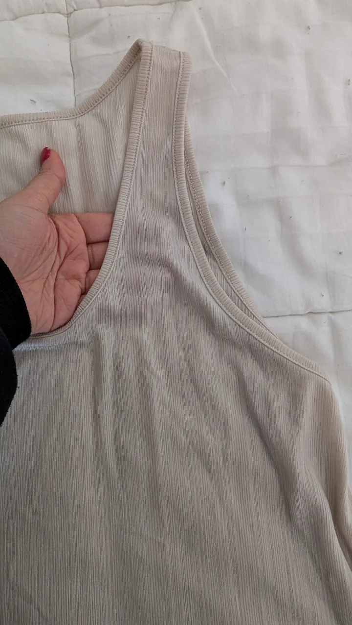 Musculosa Opposite - Vista 3