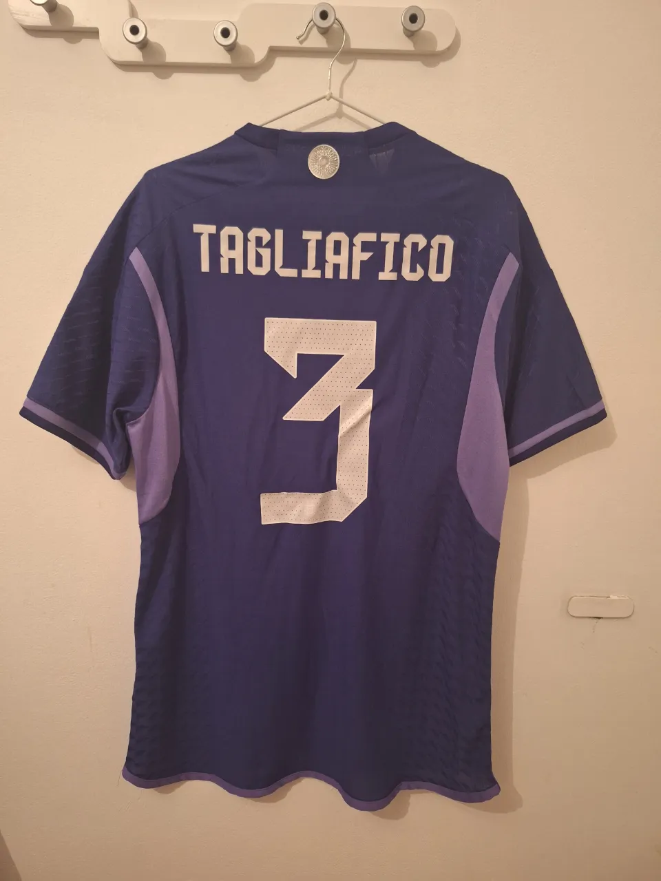 Camiseta adidas - Vista 2