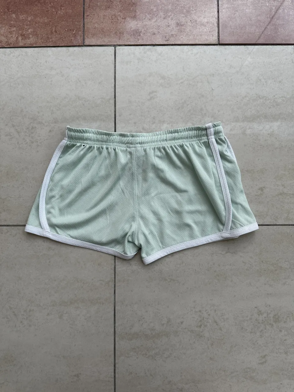 Short A ≠ - Vista 2