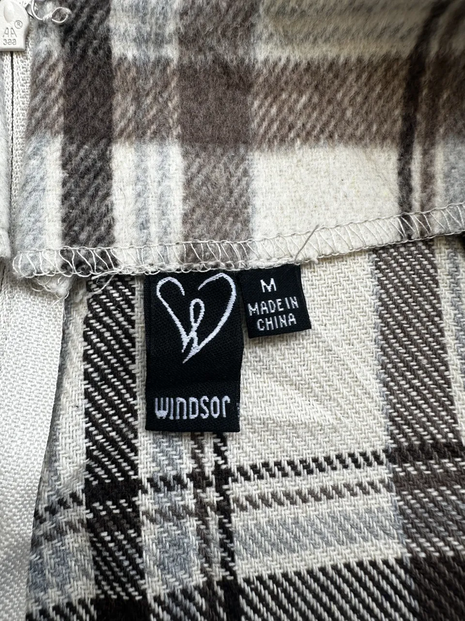 Pollera Windsor - Vista 2