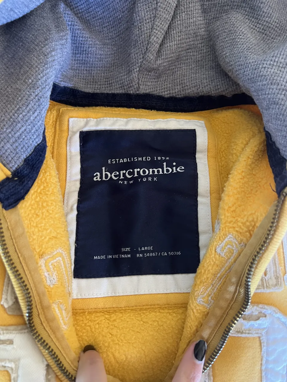 Buzo Abercrombie & Fitch - Vista 2