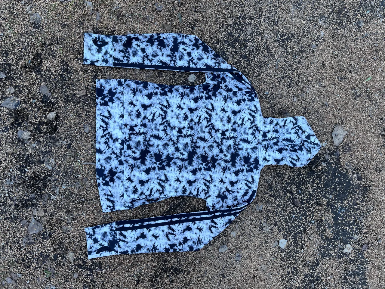 Buzo adidas - Vista 2