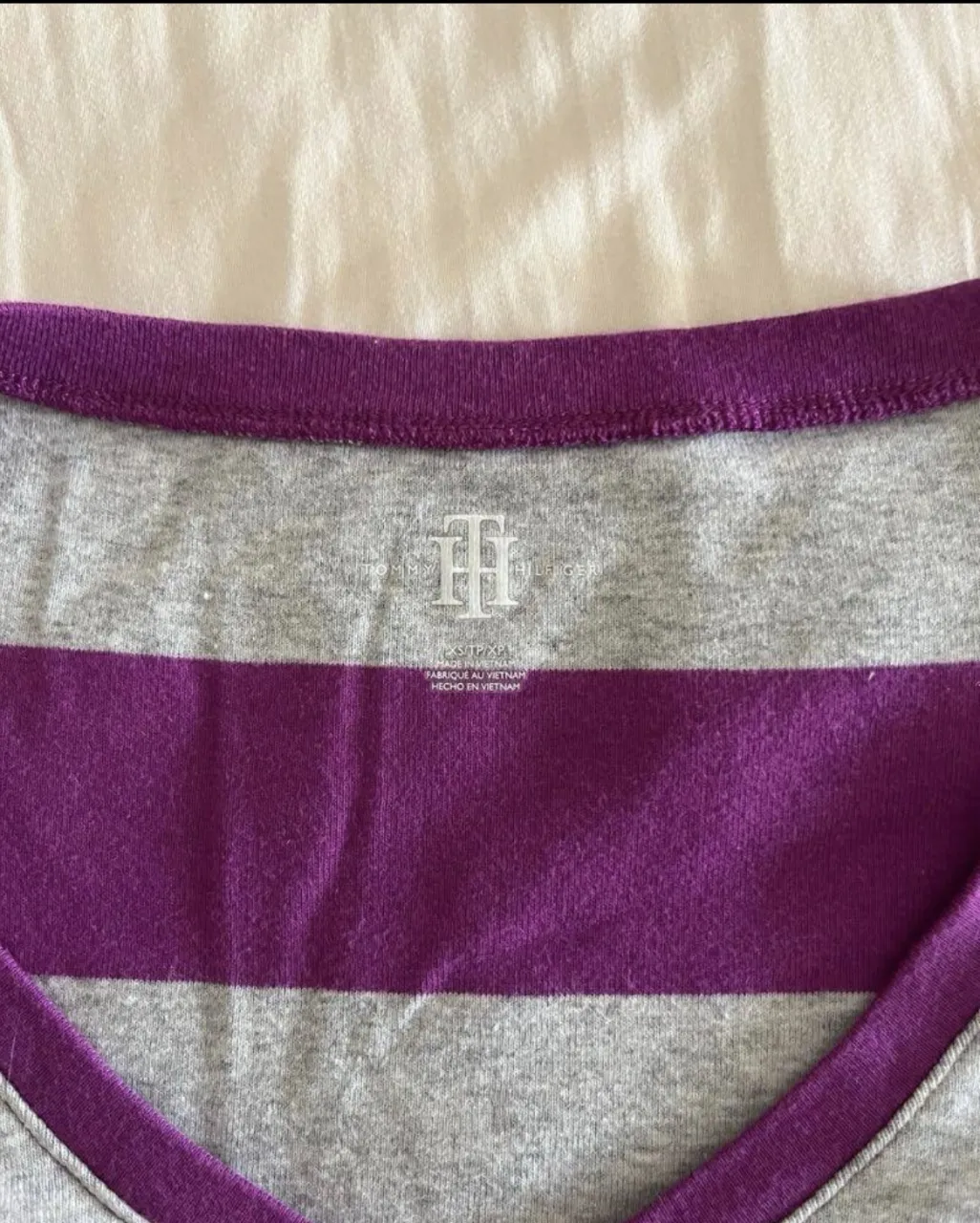 Remera Tommy Hilfiger - Vista 2