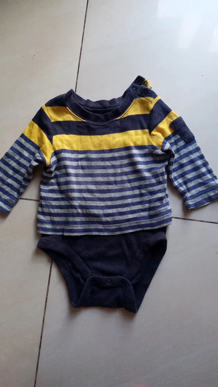 Body BabyGap - Vista 2