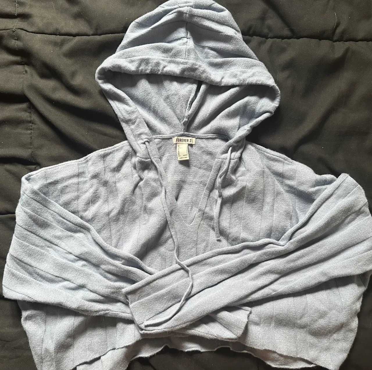 Buzo Forever 21 - Vista 2