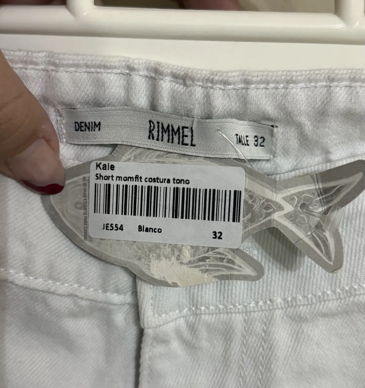 Short Rimmel - Vista 3