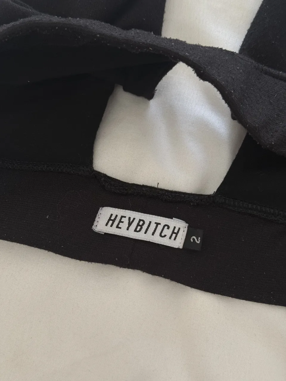 Top Heybitch - Vista 4