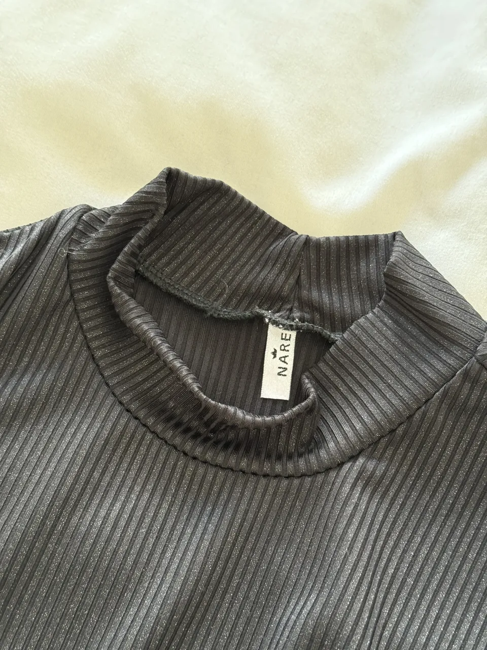 Remera Nare - Vista 3