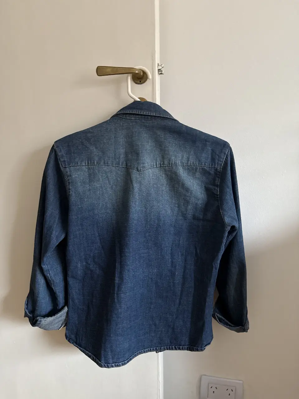 Campera Levi's - Vista 4