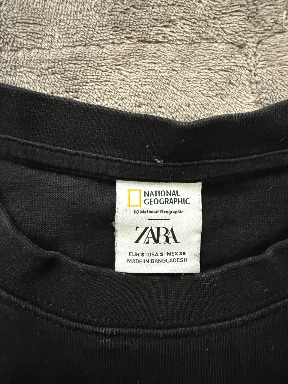 Remera Zara - Vista 3