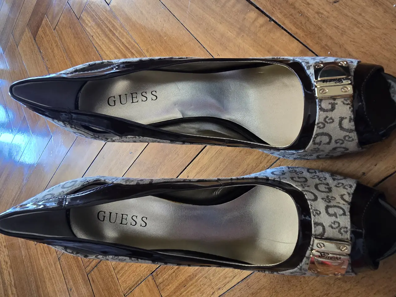 Tacos GUESS - Vista 3