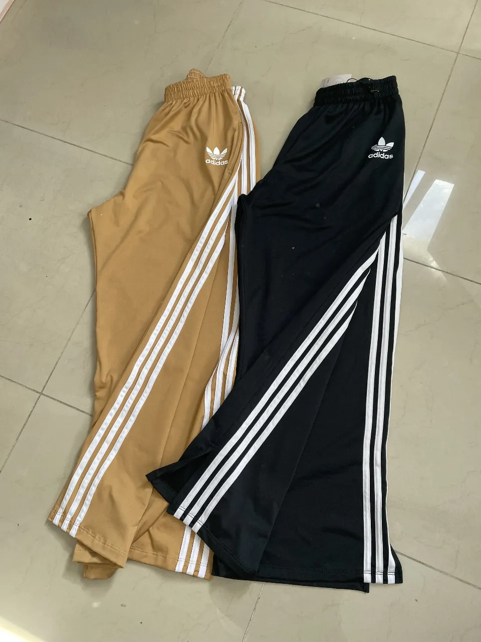 Pantalón adidas - Vista 3