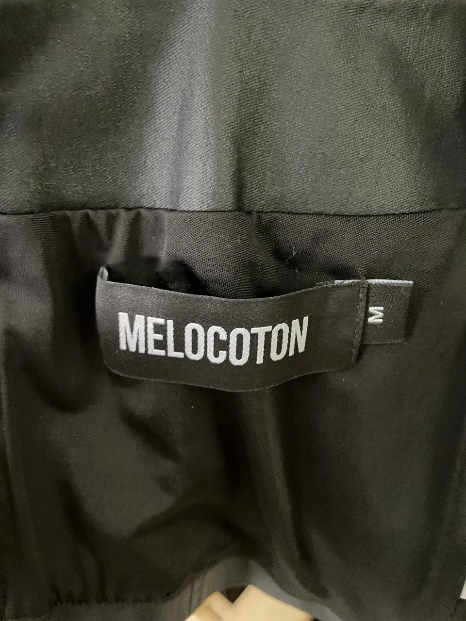 Top melocoton - Vista 3