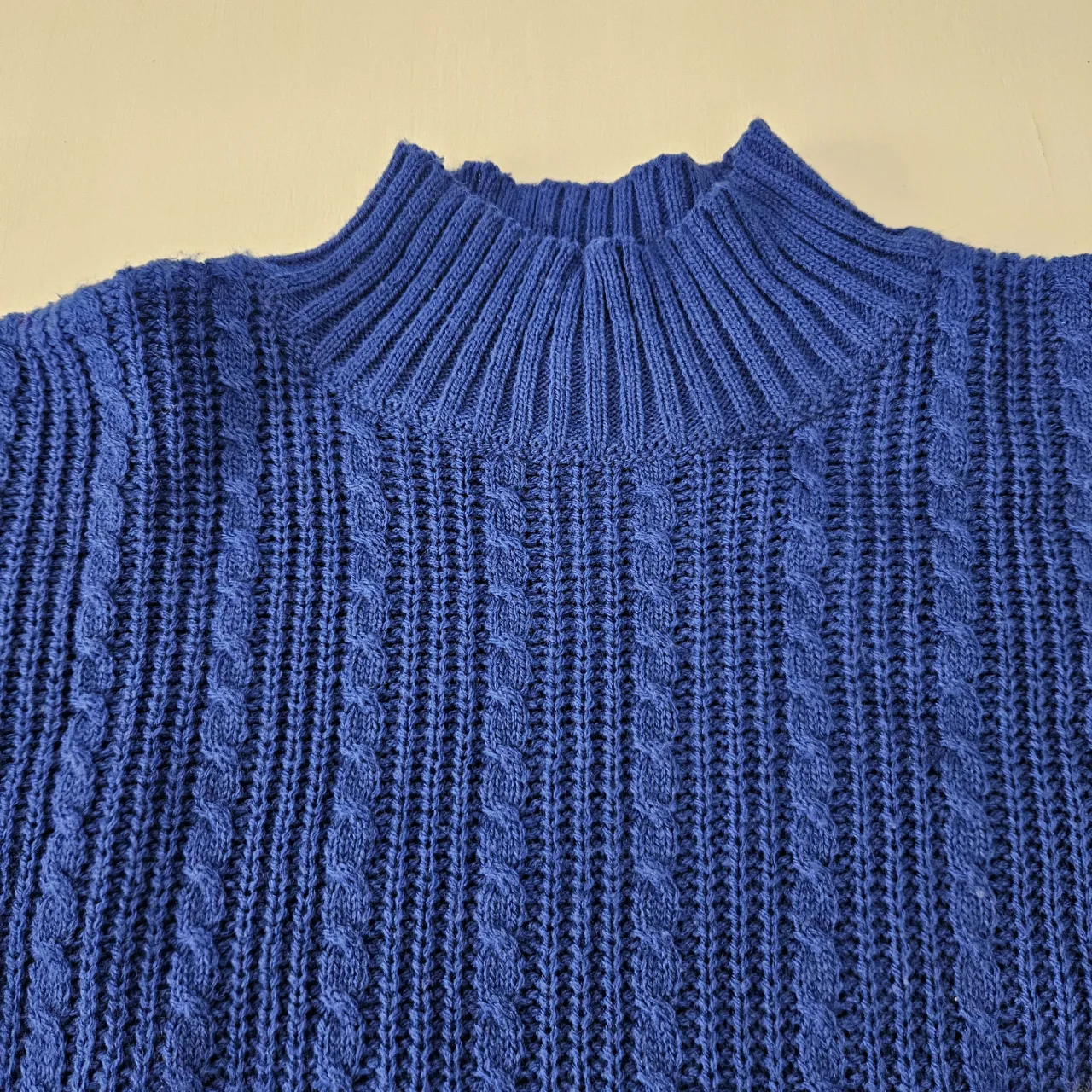 Polera CAVIAR - Vista 3