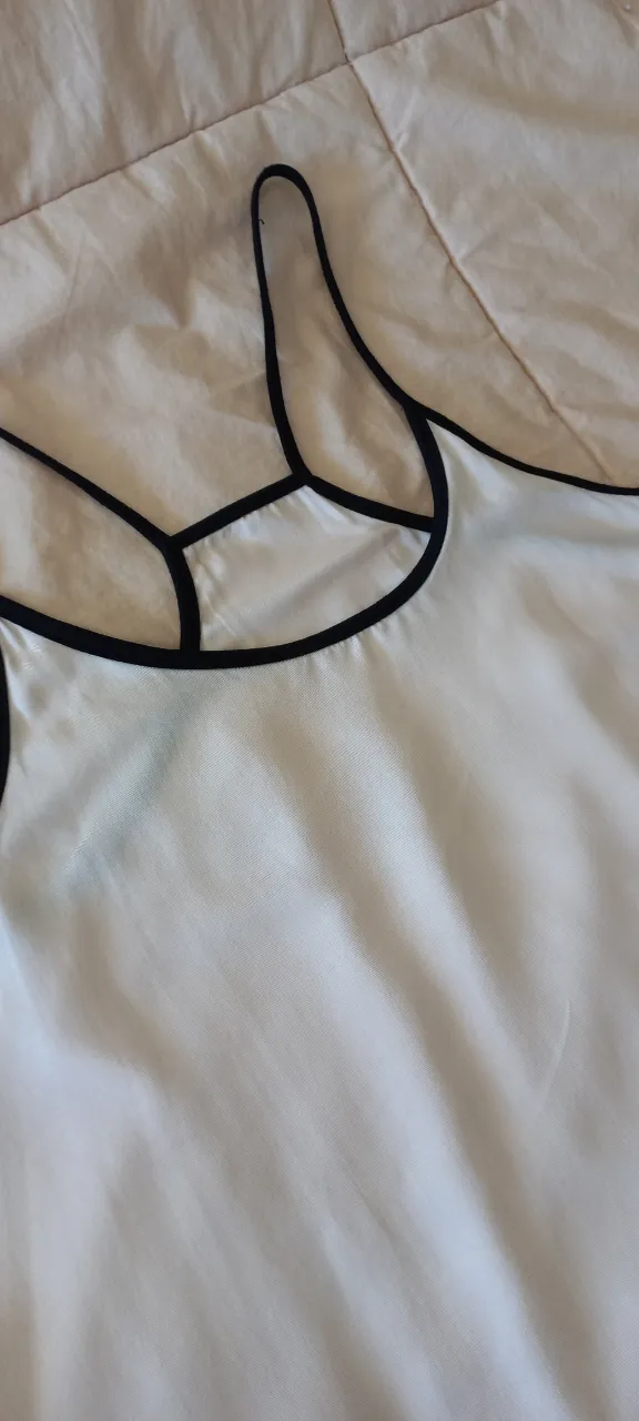 Musculosa Sin marca - Vista 2