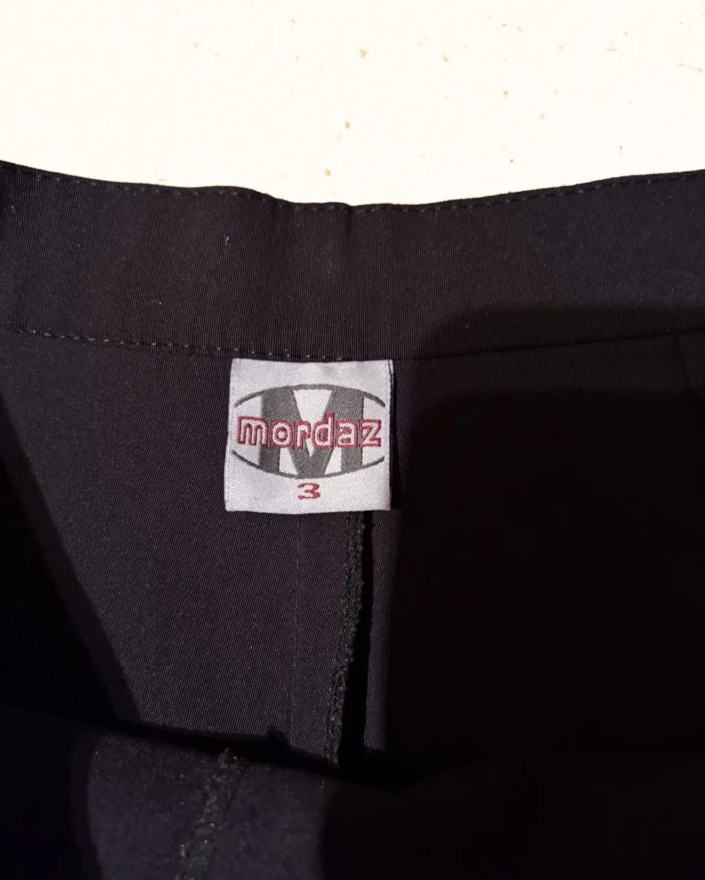 Pantalón Mordaz - Vista 3