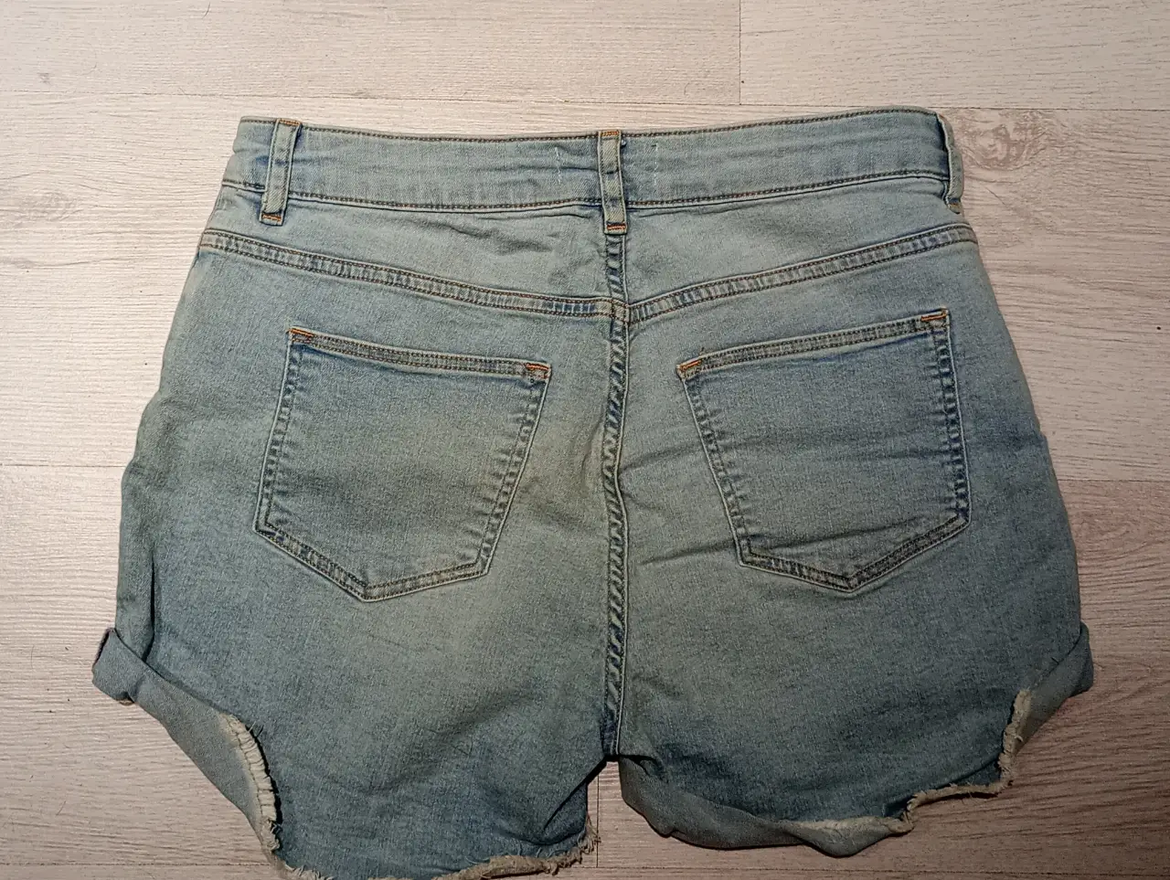 Short H&M - Vista 2