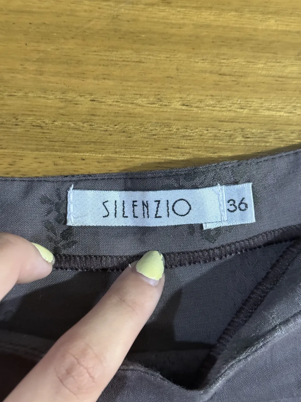 Pollera Silenzio - Vista 6