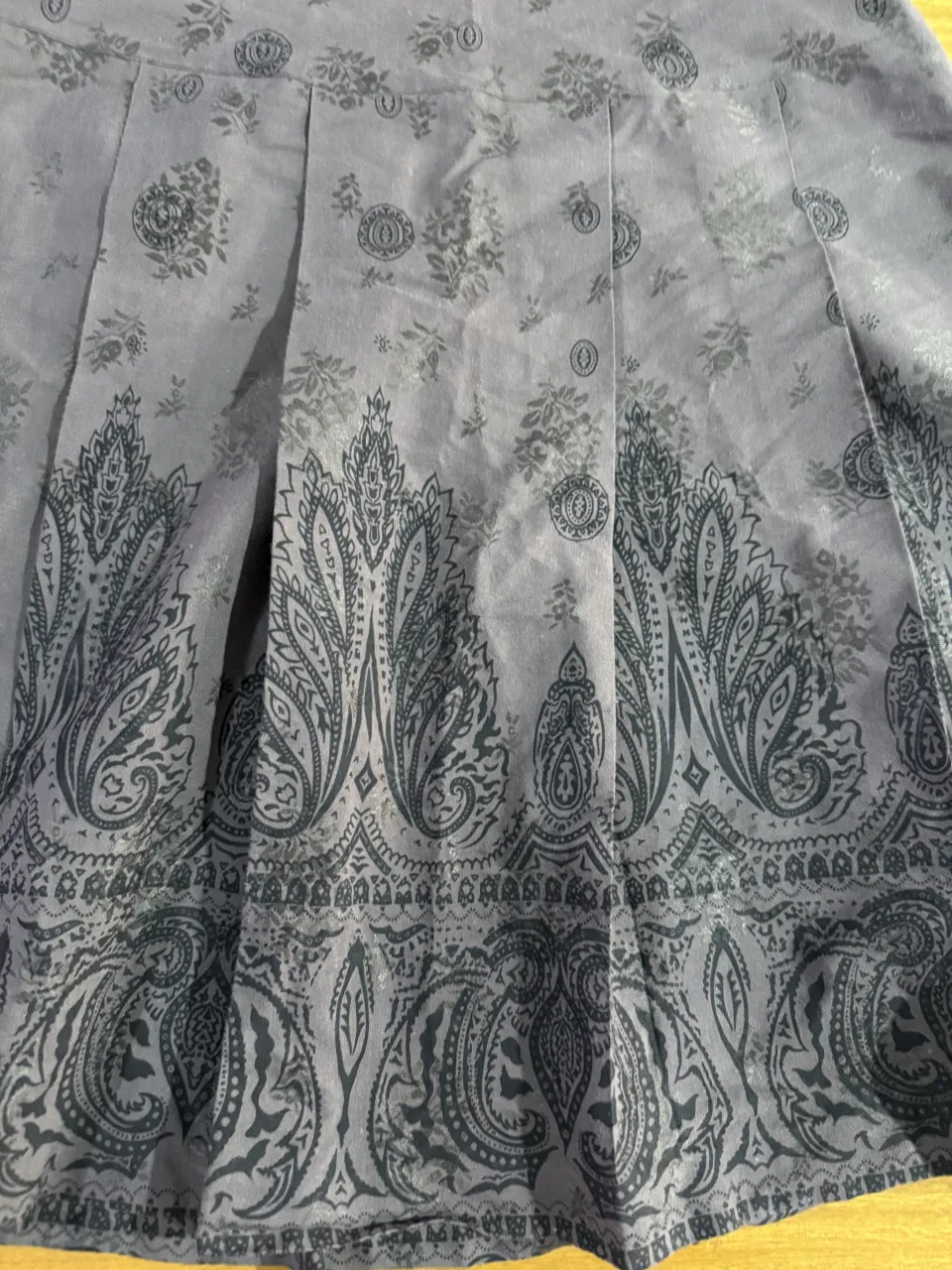 Pollera Silenzio - Vista 4