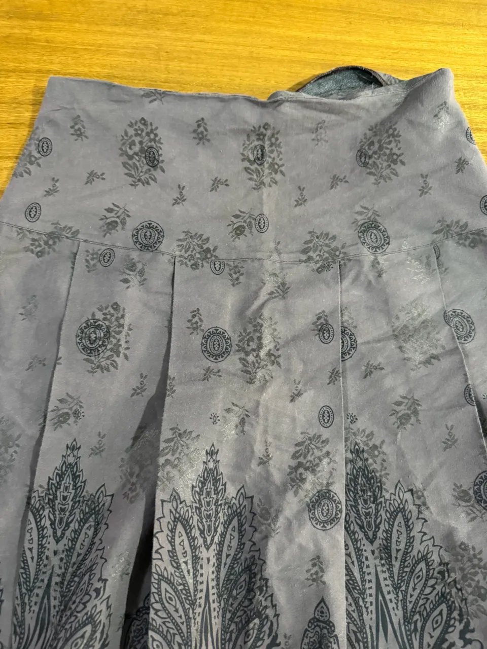 Pollera Silenzio - Vista 3