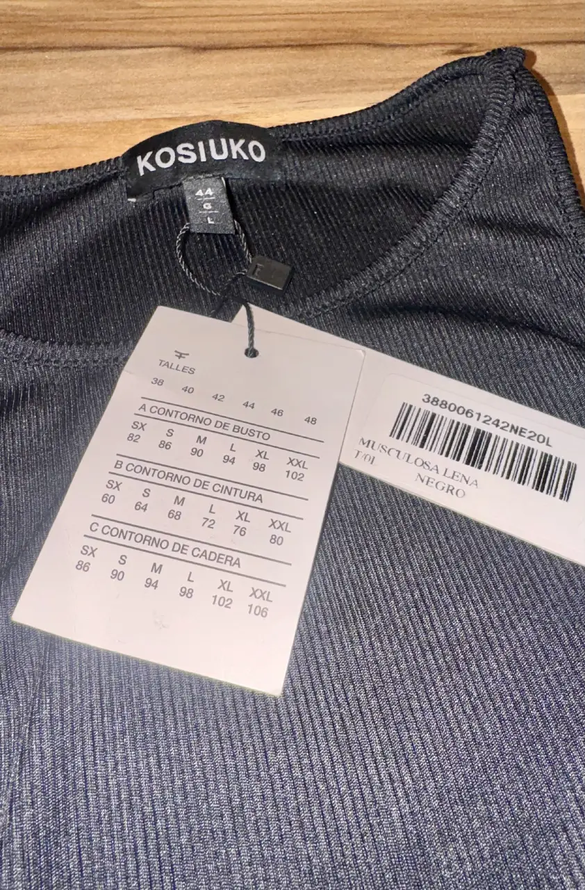 Musculosa Kosiuko - Vista 4