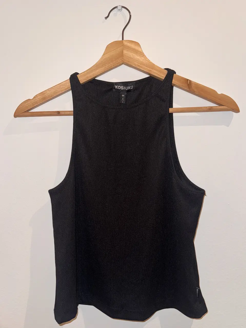Musculosa Kosiuko - Vista 2