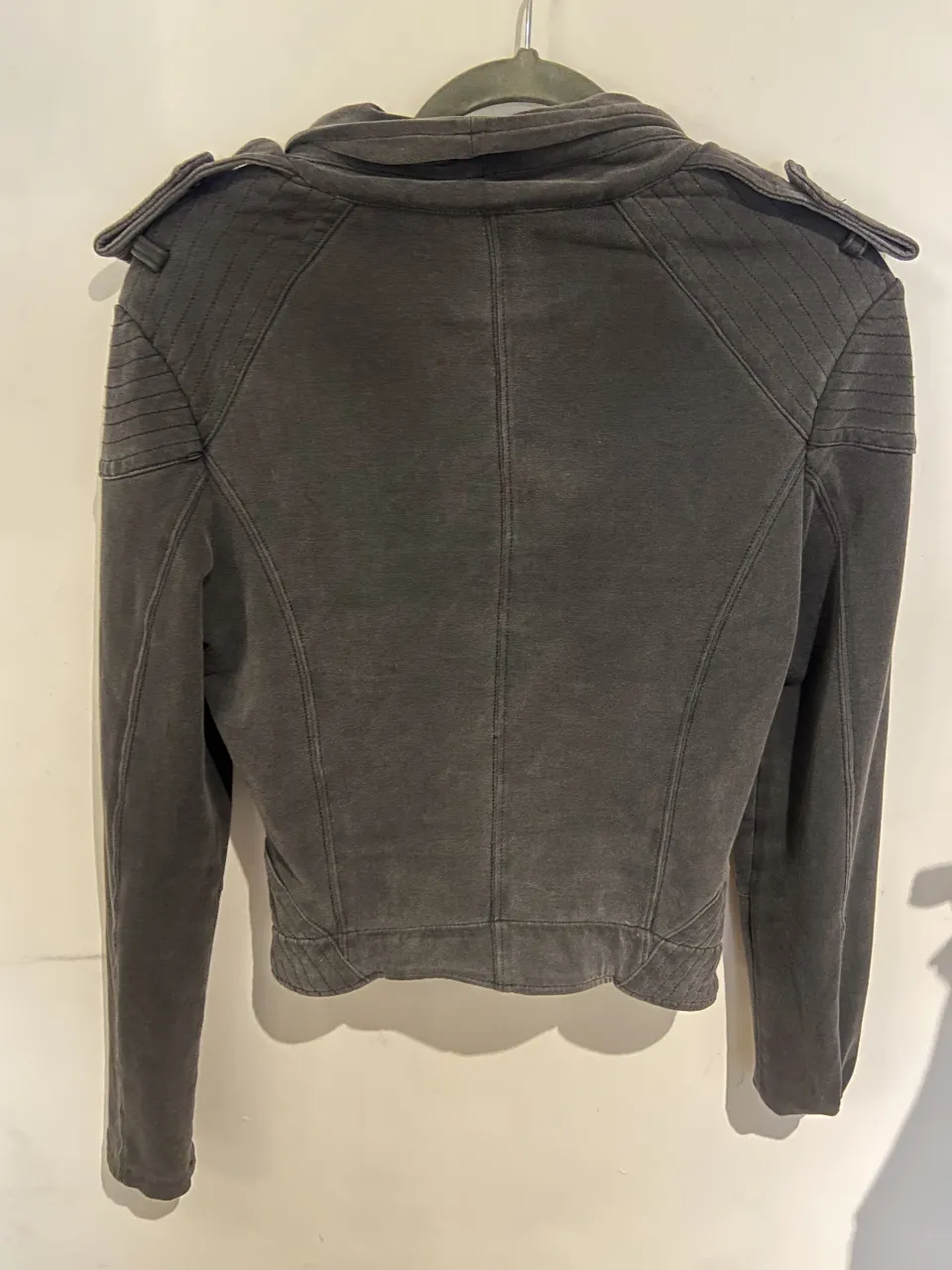 Campera Complot - Vista 3