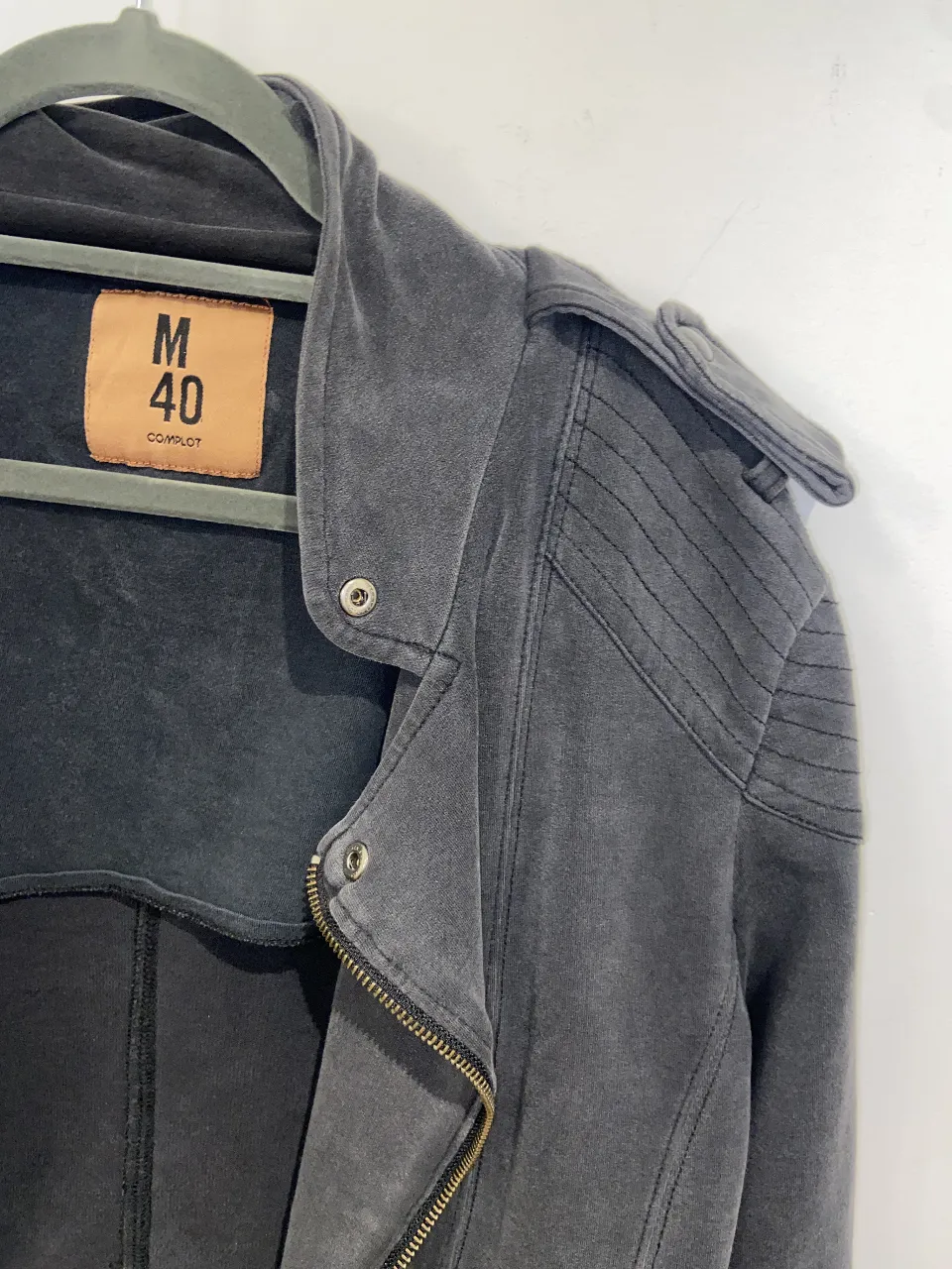 Campera Complot - Vista 5