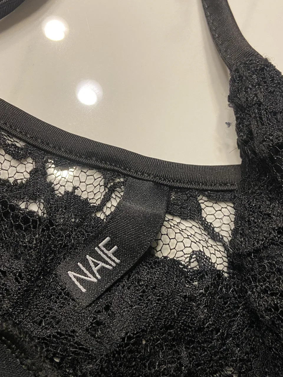 Body Naif - Vista 3