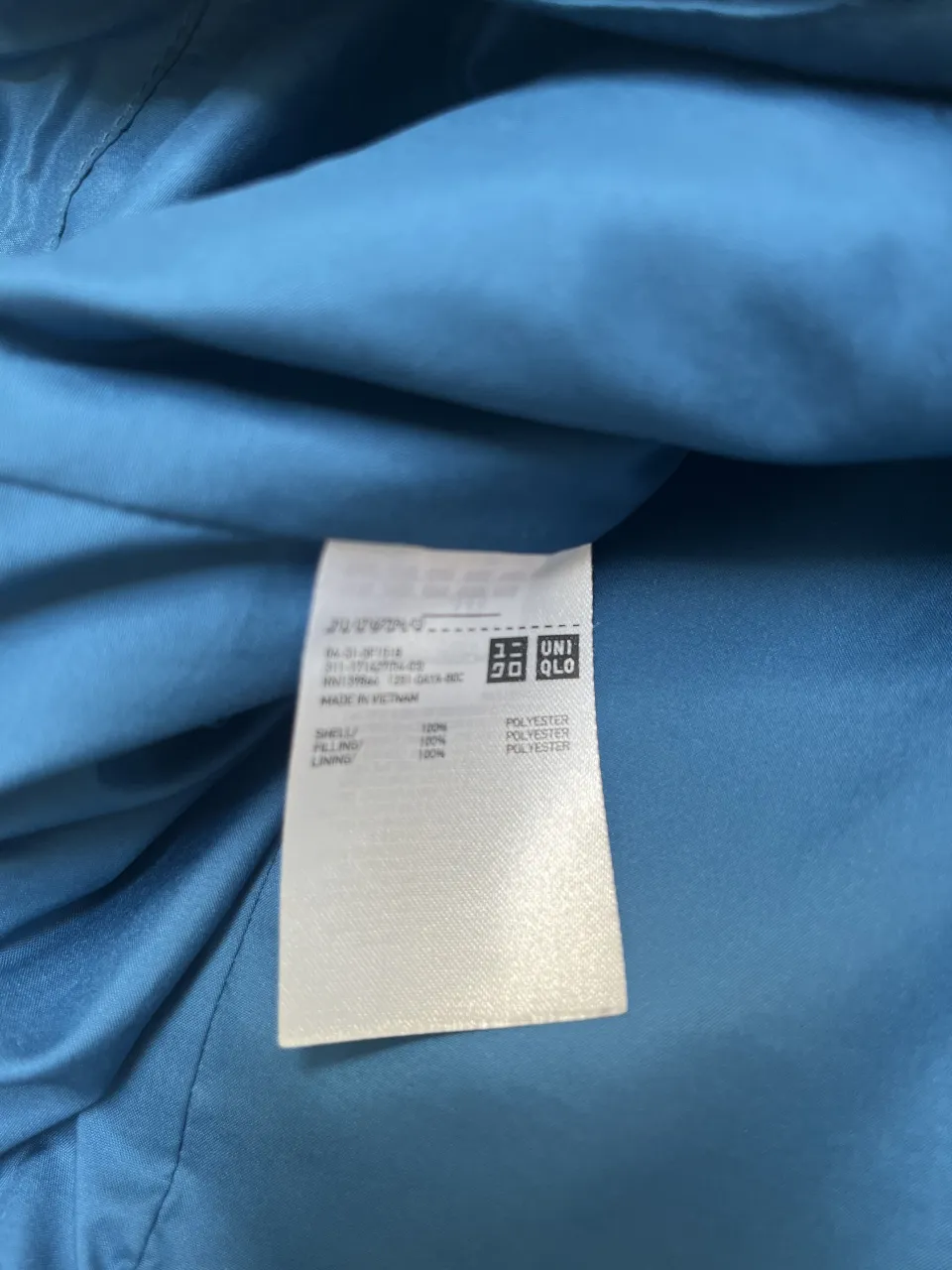 Campera Uniqlo - Vista 3