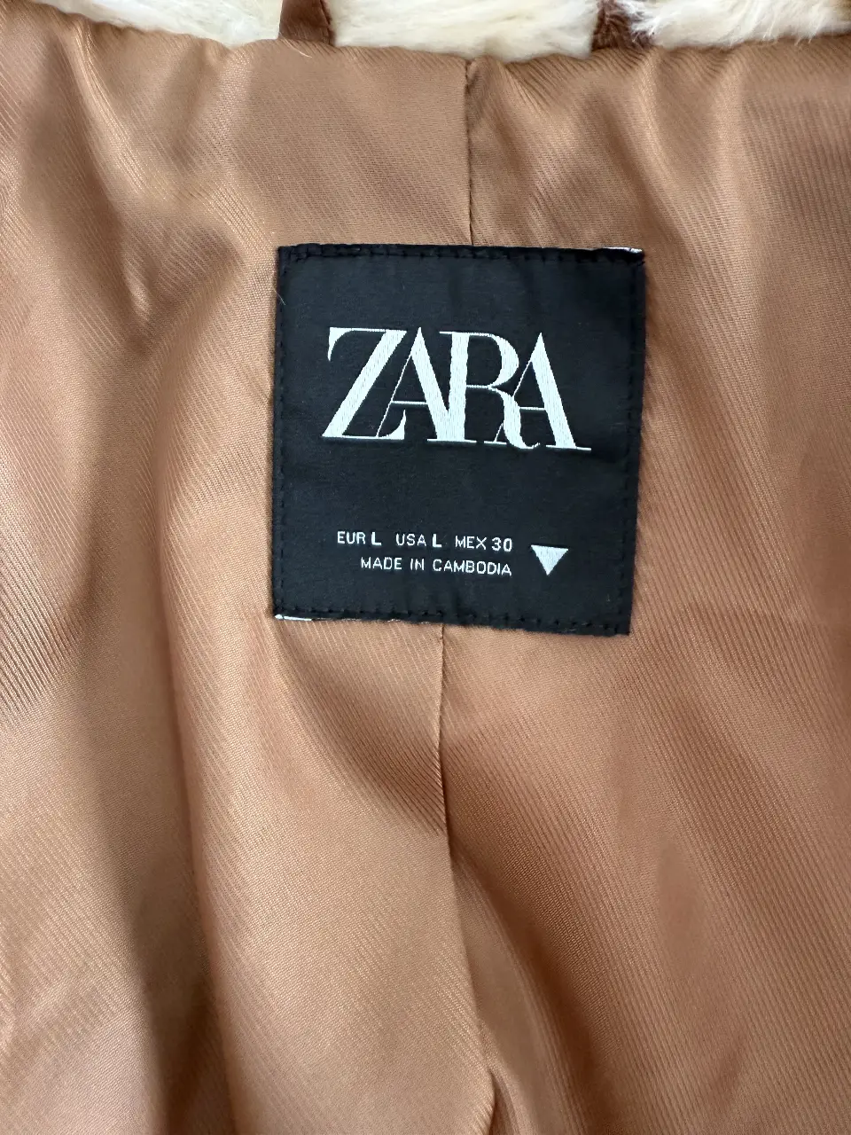 Campera Zara - Vista 3