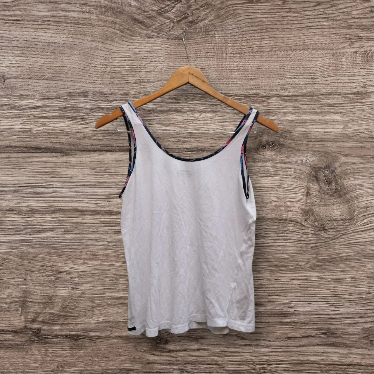 Musculosa Tucci - Vista 3