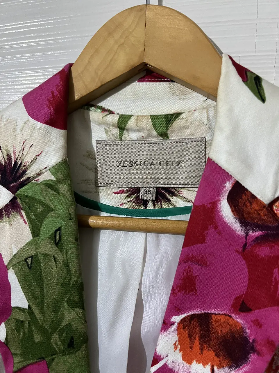 Blazer Yesica city - Vista 2