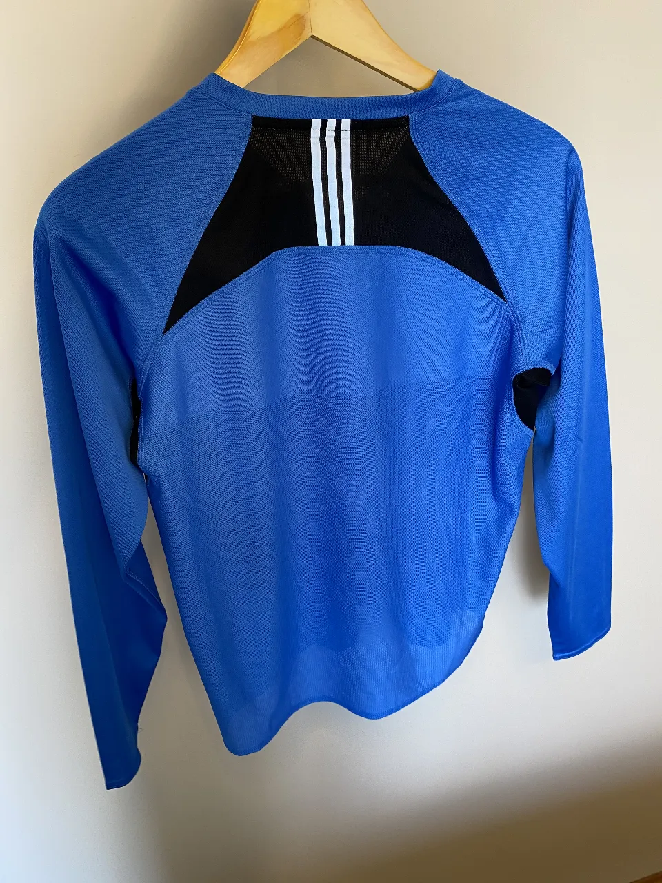 Remera adidas - Vista 2