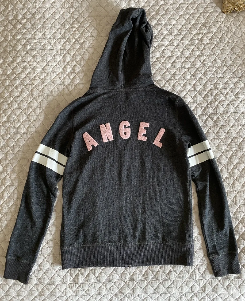 Buzo Victoria's Secret - Vista 2