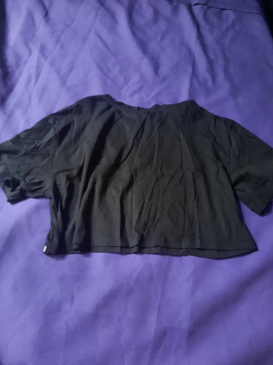 Remera Not alone - Vista 2