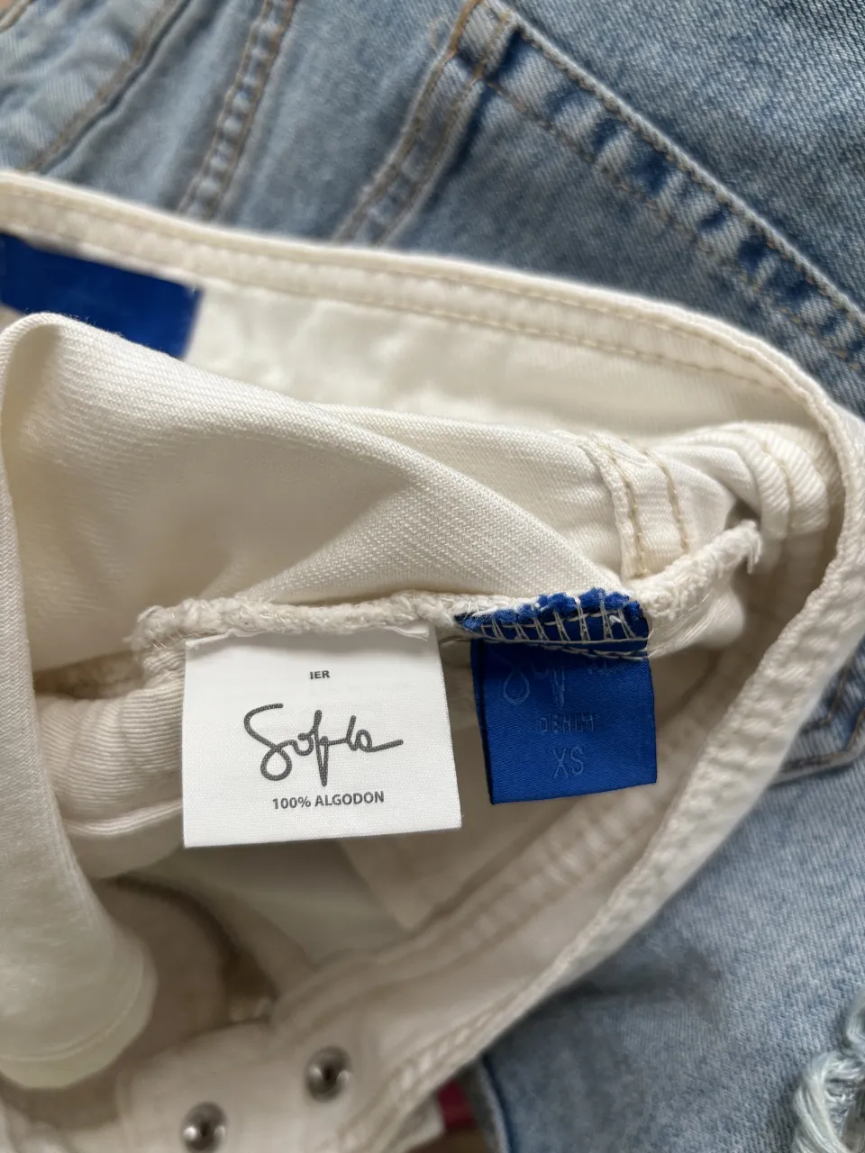 Minifalda Sofia Sarkany - Vista 2