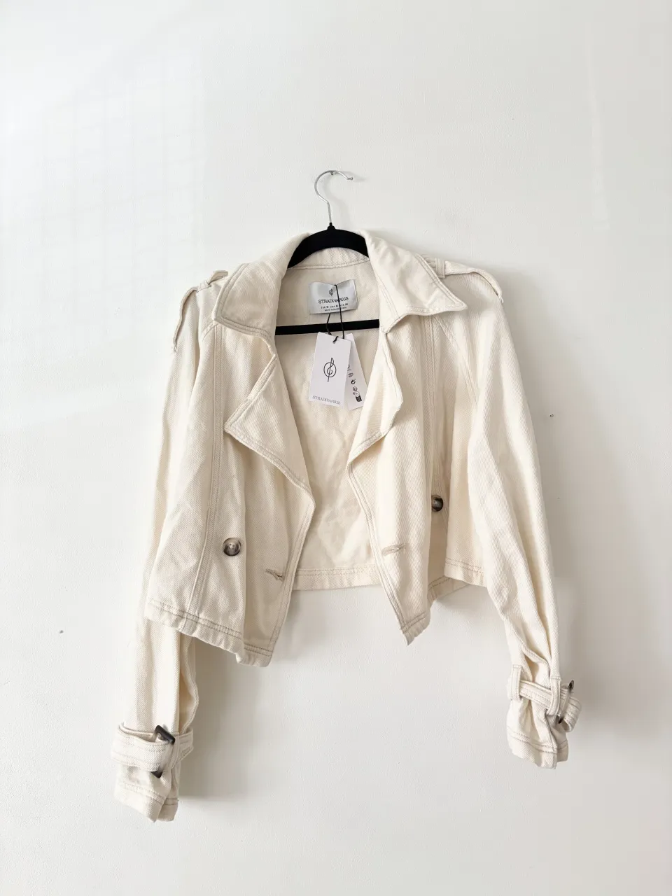 Trench Stradivarius - Vista 3