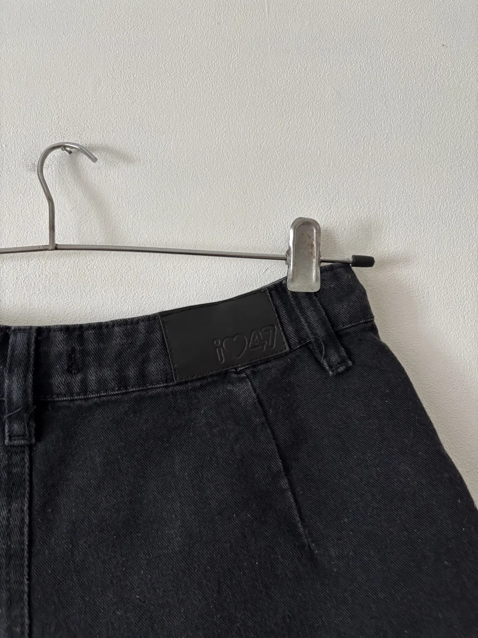 Short 47 Street - Vista 5