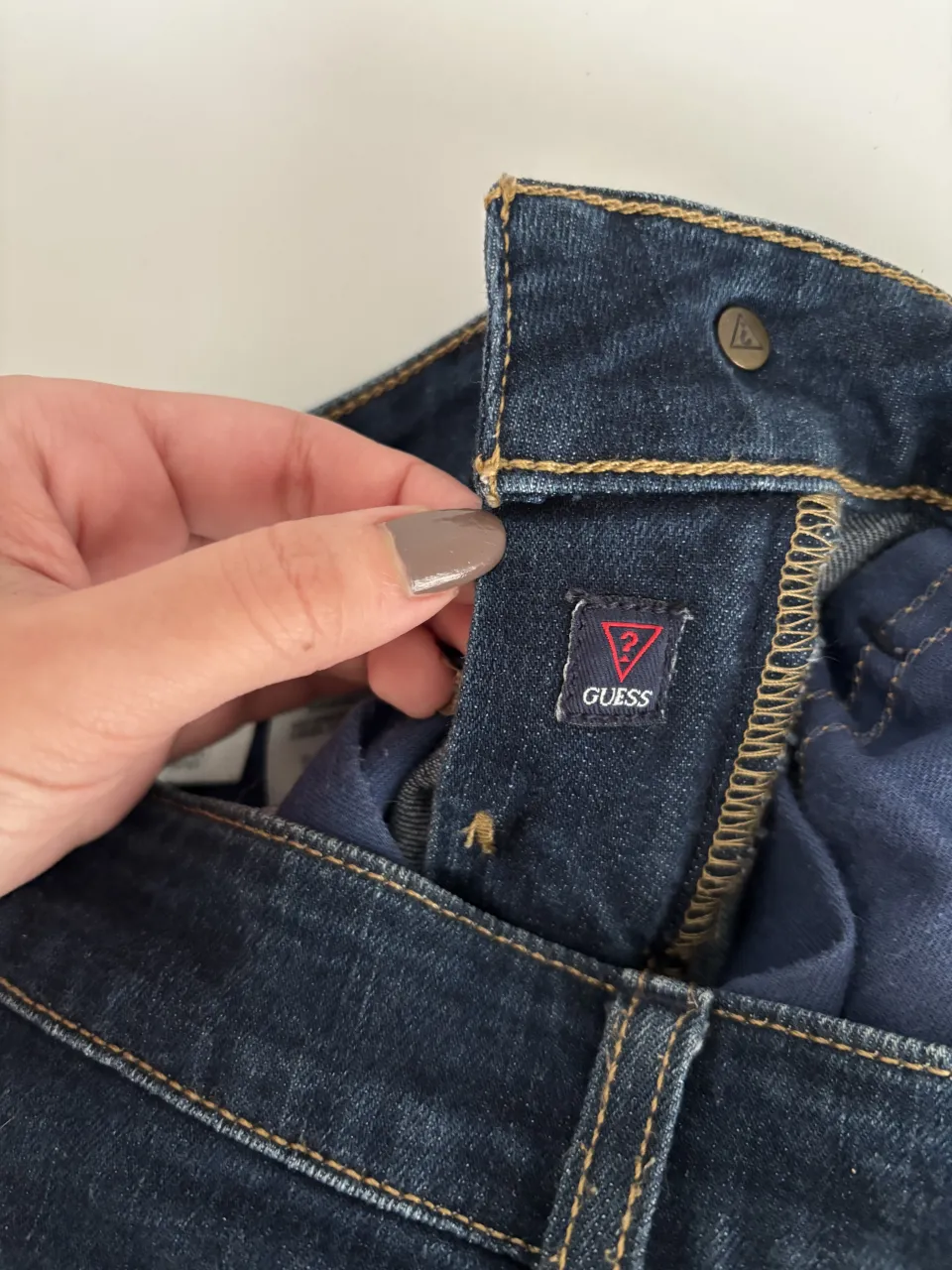 Jean GUESS - Vista 8