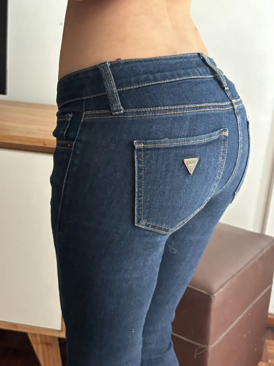 Jean GUESS - Vista 3