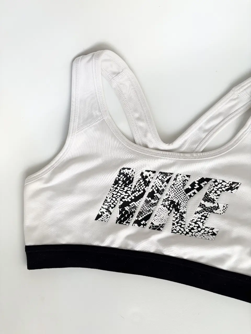 Top Nike - Vista 5