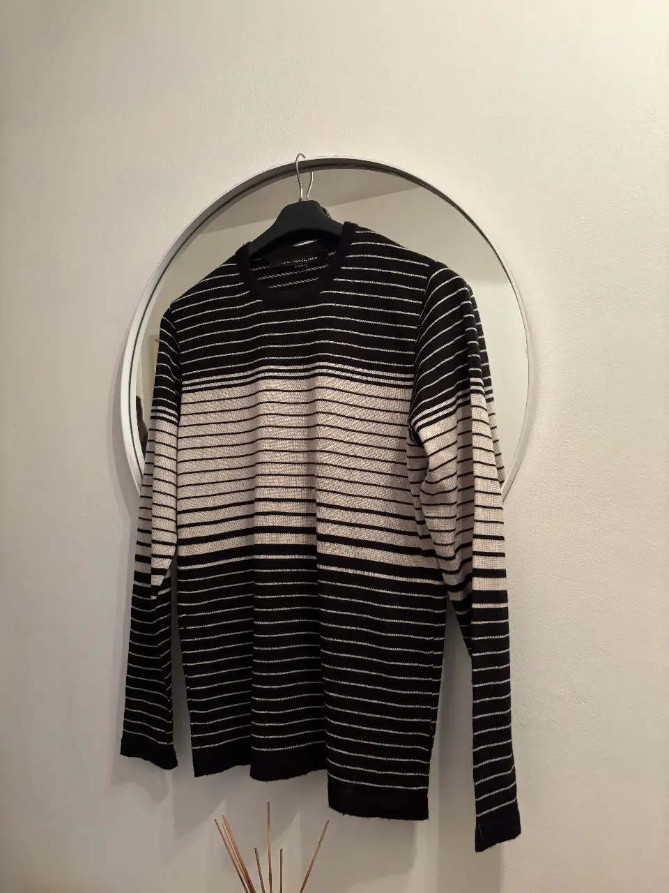 Sweater Quarry-Technical Brand - Vista 3